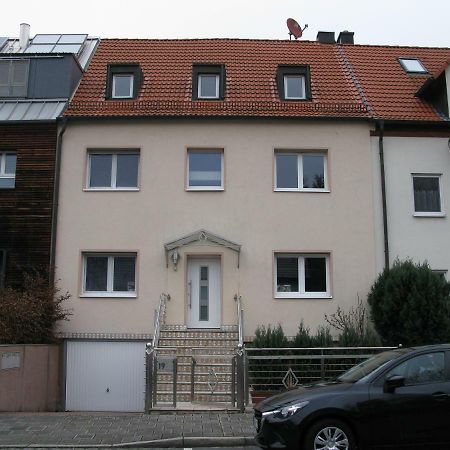 Messe-/Ferienwohnung Nuremberg Extérieur photo